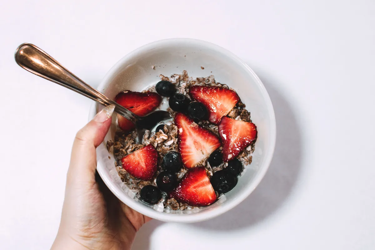 Desayunos saludables y rápidos: 14 ideas listas en 5 minutos
