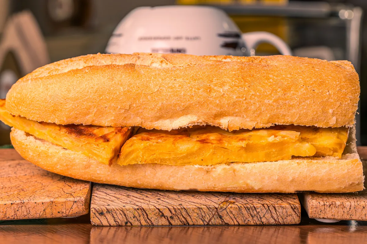 Bocadillo de Tortilla Francesa