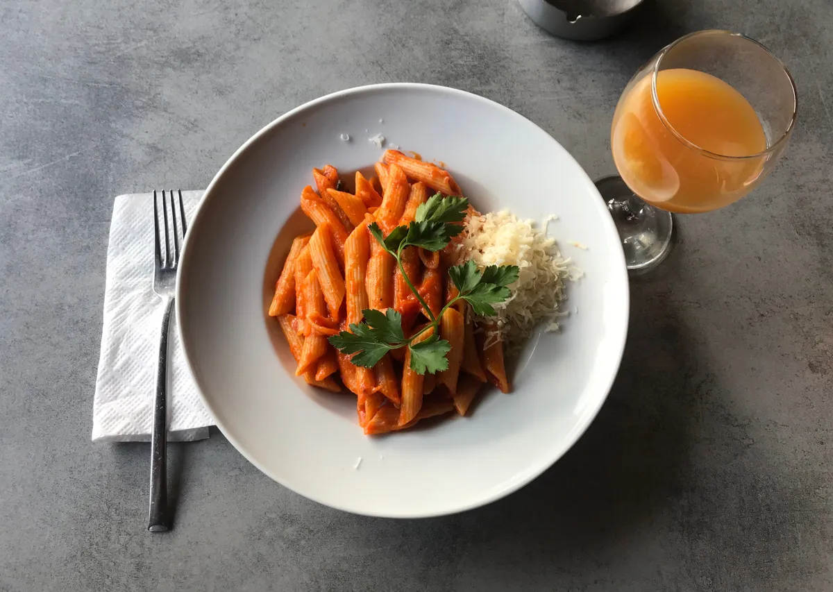 Macarrones con Tomate y Queso