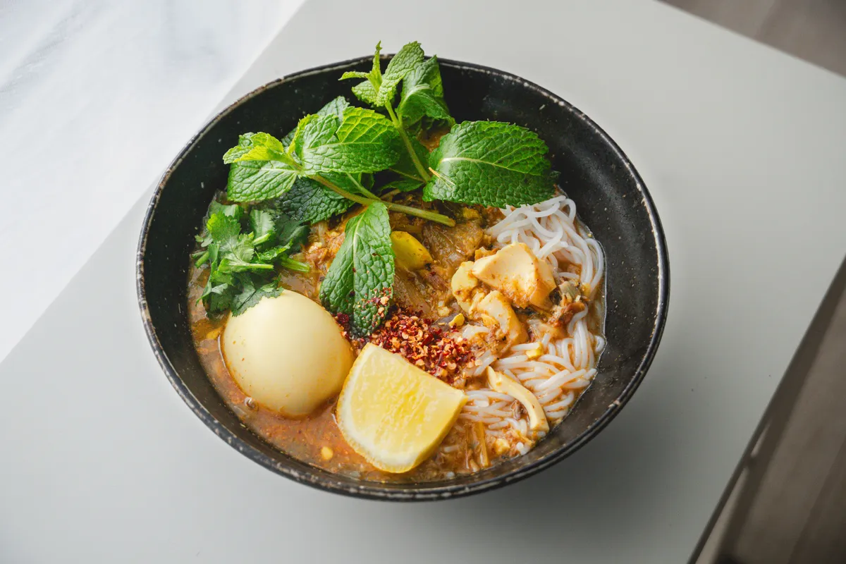 Ramen Vegetariano con Huevo